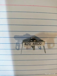 RMCF0402FT33K0CT 0402 33K 1% 1/16W SM RESISTENCIA 140 PIEZAS - Imagen 1 de 1