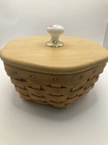 Longaberger basket with lid and porcelain handle Spring Cover