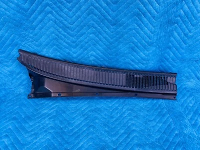 Lexus LX470 capó superior ventilador rejilla lado pasajero 1998-2007 OEM Foto 1 de 4