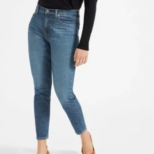 Everlane Vaqueros De Tiro Alto Ajustados Lavado Medio Tobillo Denim Mujer Nuevos 23 - Imagen 1 de 6