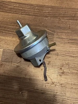 Aspiradora Advance Ford Bronco E100 E150 E250 E350 F100 F150 F250 F350 M400 M450 V8 Foto 1 de 4