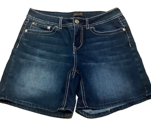 Seven7 Stretch Denim Shorts Women's Size 6 Med. Rise/Med. Wash Great Condition - Picture 1 of 9