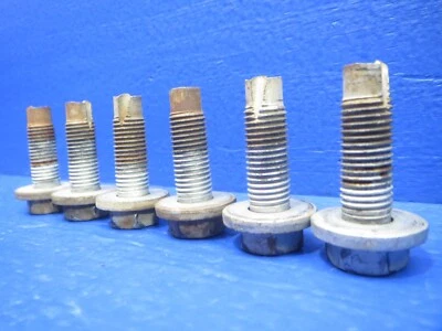 Toyota 4runner 2000 parachoques delantero perno de refuerzo cantidad 6 hecho en Japón fabricante de equipos originales. B32 Foto 1 de 4