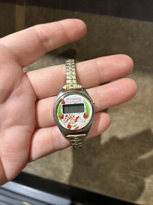 Reloj Bradley Time Vintage Stretch Plateado Fresa Shortcake 088S Foto 1 de 4