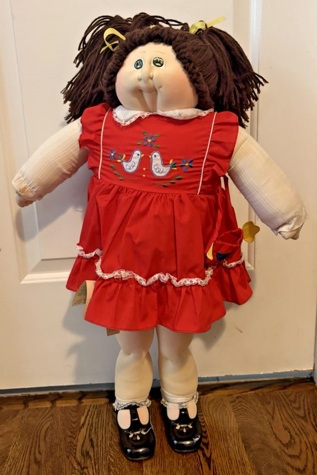 1978 Xavier Roberts Signed Little People Soft Sculpture Cabbage Patch Doll - Image 1 of 4