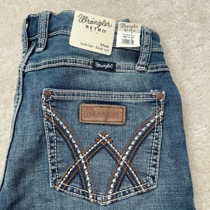 Wrangler Retro Mae Jeans Womens 29/7 Mid-Rise Bootcut Rodeo Western NWT - Picture 1 of 11