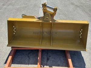 63” Excavator Tilt Ditch Cleaning Bucket fits CAT 304C 305CDE 305.5 Excavator, 0 - Picture 1 of 8
