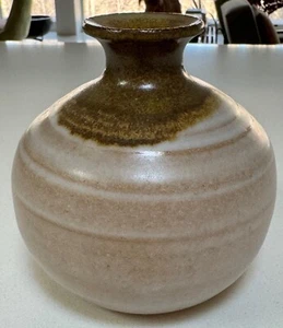 Vintage 70er Erdton Steinzeug Keramik runder Ausguss Vase Gefäß Pottery Modern - Bild 1 von 9