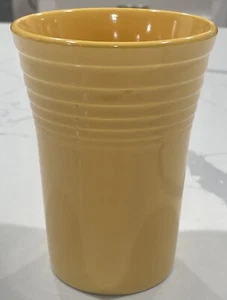 Vintage Fiestaware Wasserbecher Becher in Original Gelb 4 1/2" Höhe - Bild 1 von 5