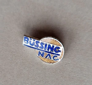 Vintage Emaille Büssing MAN NAG Bussing Truck LKW Brosche Pin Anstecker - Bild 1 von 2