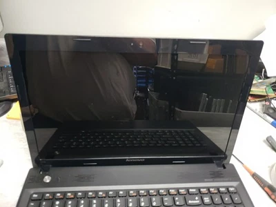 Lenovo IdeaPad N585 AMD 2 CORE  E-1 1.4GHZ 2GB RAM NO POWER CORD FREE SHIP - Image 1 of 4