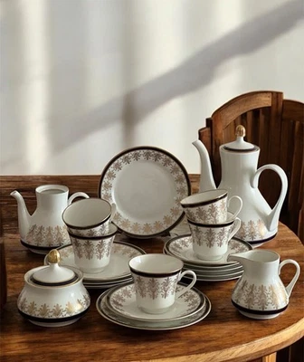 Edles Weimar Porzellan 5-Personen Teeservice/ Kaffeeservice Harmonie Echt Kobalt - Bild 1 von 4