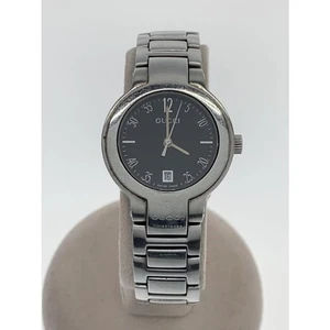 Orologio Gucci usato/analogico/acciaio inossidabile/nero/argento/8900L - Foto 1 di 5