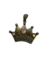 Colgante corona vintage estrás aurora boreal tono latón bisutería - Imagen 1 de 4
