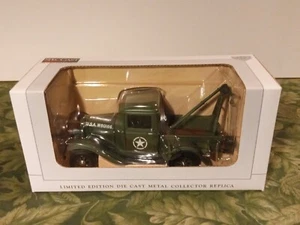 SpecCast 26062 US Army WWII Wrecker '32 Ford Wrecker Ltd Ed MIB 2003 scala 1:25 - Foto 1 di 17