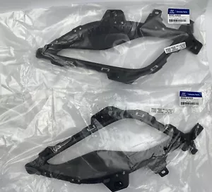 Front Bumper Fog Lamp Cover Elantra GT 2013-14-15-16-17 OEM Left & Right Bezel - Foto 1 di 4