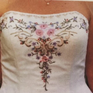 Wedding dress size 10; Strapless two piece; gorgeous embroidery flowers & beadng - Picture 1 of 5