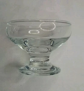 4 Small Mid Century Style Hand Blown Clear Glass Sundae Bowls Retro Kitch - Picture 1 of 5