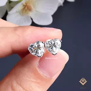 Herz Moissanit Diamantbolzen, echter massiver Goldbolzen, 10K 14 kg alter Ohrstecker - Bild 1 von 5