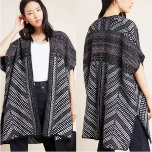 Anthropologie Molly Bracken Sally Geo Strickjacke mit Metallic-Fäden - 2X - Bild 1 von 9