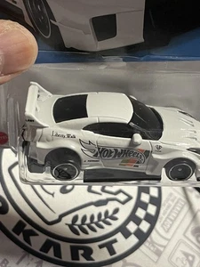 Hot wheels Super Rare Manufacturer Defect Liberty Walk GTR R35 LB-Silhouette - Picture 1 of 16