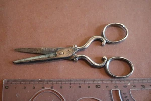 tolle alte Schere  Alter ?? Markung H. HEY - Picture 1 of 5