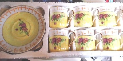 12 piezas. 6 tazas y 6 platillos hechos en China no solo para decoración de uso alimentario Foto 1 de 4