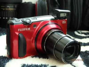 Fujifilm Digital Camera FinePix F Series F1000EXR 20X Zoom 16MP Camera - Red - Picture 1 of 8
