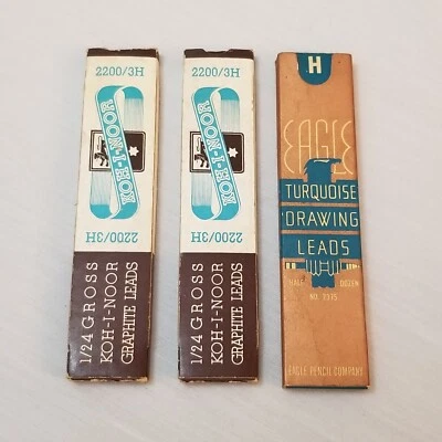 Vintage Graphite Drawing Leads (1) EAGLE Turquoise H 2375 (2) Koh I Noor 2200/3H - Image 1 of 4