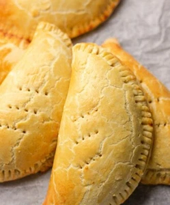 Big Meat Pies, 12 pcs, Freshly Made, One Business Day Delivery. - Picture 1 of 4