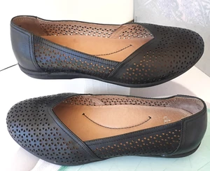 Dansko Neely Perforated Black Leather Flats Slip On Casual Shoes Wo's 38 ~ NICE - Picture 1 of 21