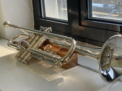 Yamaha YTR-2330 Bb Trumpet in its case. - Image 1 of 4