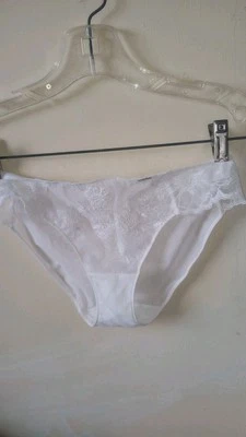 Chantelle Bikini Lace Brief Semi Sheer NWOT Sz 6 - Image 1 of 4