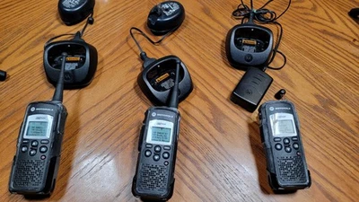 3x Motorola DTR650 Digital on Portable 2 Way Radios - Image 1 of 4