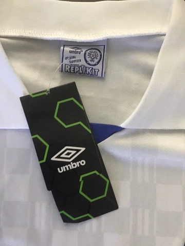 Retro 1989-90 Leeds United Umbro Top Man jersey, adults size 2XL Cover
