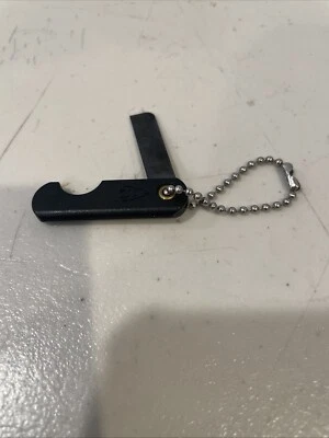 Ceramic Folding Razor Knife Arrowhead - Image 1 of 4