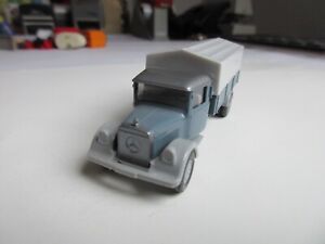 WIKING 1:87 Mercedes 2500 Flatbed Truck