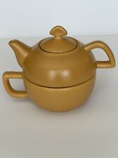 Chantal Tea for One 92-TPC10 Ceramic Personal Teapot Lid And Cup Combo. Mustard 