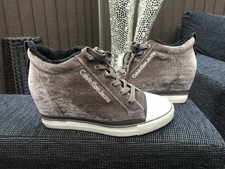BN Ladies Calvin Klein Jeans Wedge Trainers Velvet UK size 7