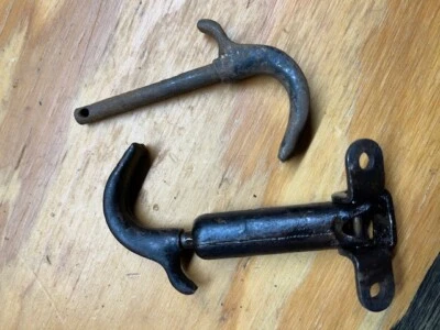 Ford Model T Original Spring Loaded HOOD HINGE LATCH CLIPs 1920's 1930's #3 - Изображение 1 из 3
