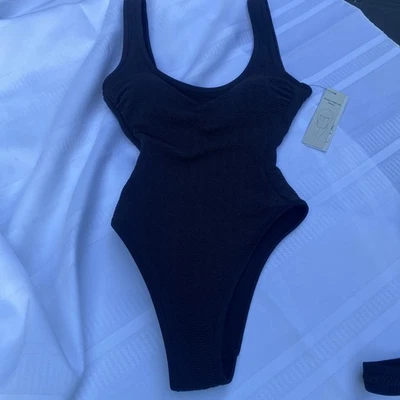 No Boundaries One 1 Piece Black Swimsuit Cheeky High-Leg Women's Size XXS (00) - Image 1 of 4