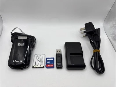 Sanyo Xacti VPC-CG20EX Camcorder, Black, 10MegaPixel, Full HD 1920x1080 + 8GB - Image 1 of 4