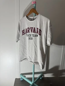 Harvard - Harvard Track Team Tee - Grau - Medium - Siehe Fotos 📸👀 - Bild 1 von 6