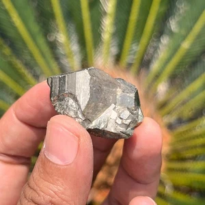 39.63 Gr Pyrite Cube From Indonesia - Pyrite Cluster Healing Stone - Picture 1 of 5