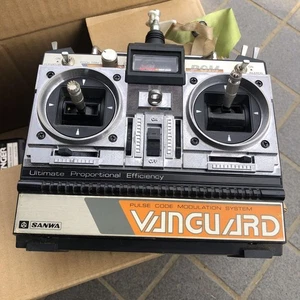 Transmisor de radio control Sanwa Vanguard - Imagen 1 de 3