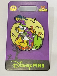Disney Halloween Donald Duck Wizard Hat Not So Scary Trick or Treat pin - Picture 1 of 2