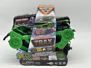 Monster Jam Grave Digger Trax - Picture 1 of 7