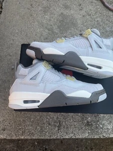 Gs Jordan 4 artesanías 4,5 en envío manual lo antes posible - Imagen 1 de 3