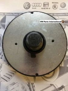 VW Golf MK4 R32 4Motion Audi TT quattro Rear Spring Bumper Pad Plate Genuine OEM - Picture 1 of 1