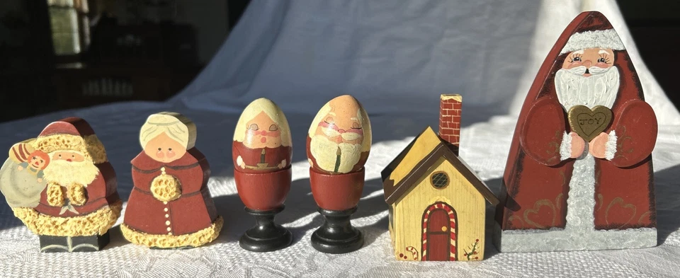 Vintage ‘92-‘95 Primitive Hand Made By HH Santa & Mrs Claus  Wood Christmas 4-6” - Image 1 of 4